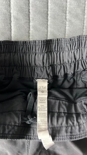 Lululemon Hotty Hot Shorts thumbnail 4