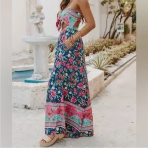 Magnolia Boutique - One piece Strapless Navy Mixed Print Jumpsuit - Small - NWOT thumbnail 11