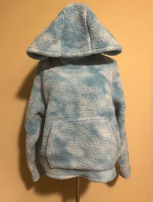 EUC Victoria’s Secret Pink Blue and White Sherpa Pullover Hoodie size medium thumbnail 1