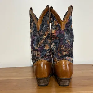 Capezio Womens Leather Floral Tapestry Western Cowboy Boots Cognac Brown Size 7 thumbnail 5