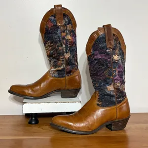 Capezio Womens Leather Floral Tapestry Western Cowboy Boots Cognac Brown Size 7 thumbnail 2