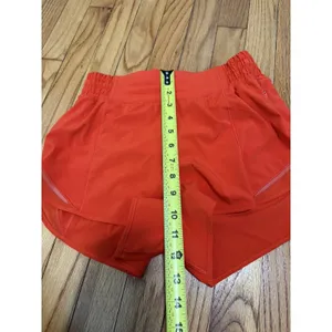 Lululemon Hotty Hot‎ High-Rise Lined Short 2.5" in Orange/Red Size 6 thumbnail 5