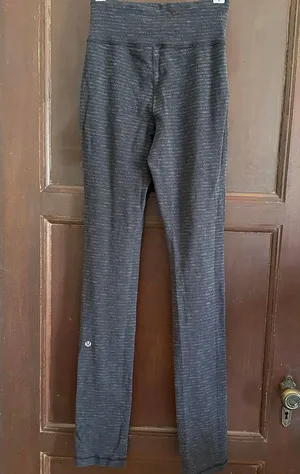 LULULEMON | Skinny Will Drawstring Leggings | Size 4 thumbnail 2
