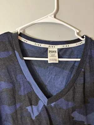 y2k victoria’s secret pink basic tee thumbnail 2