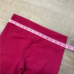 •FABLETICS• DARK PINK LEGGINGS thumbnail 4