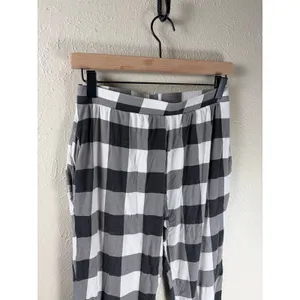 Kyte Baby Women’s Bamboo Pajama Set Size Small Matching Top Pants Plaid Gingham thumbnail 9
