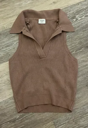 Abercrombie Collared Knit Crop Tank thumbnail 1
