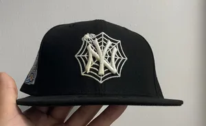 Myfitteds New York yankees Spider-Man in to the subway verse 2000 subway series size 7 1/4 in store exclusive thumbnail 1