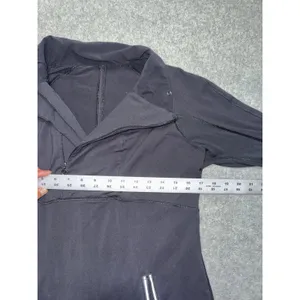 Lululemon Womens Run Reflect 1/2 Zip Pullover Black Stretch Jacket Size 10 thumbnail 7