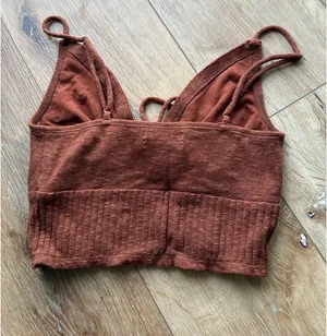 Urban Outfitters Top thumbnail 3