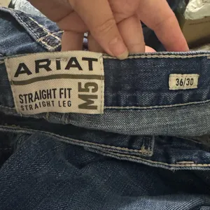 Ariat M5 Ridgeline Gambler Jeans Men 36x30 Blue Denim Whiskered Y2k Straight Leg thumbnail 5