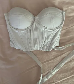 Corset top thumbnail 1