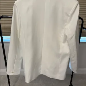 vestique White Blazer thumbnail 4