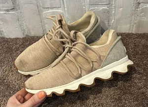 Sorel kinetic lace casual sneakers in tan thumbnail 4
