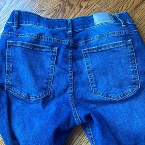🩷 3/$18 met Hera skinny distressed jeans dark blue denim thumbnail 3