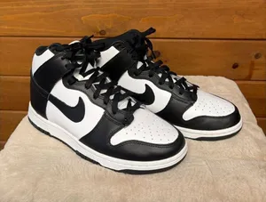 Nike Womans Dunk High Retro sneakers black/ white "Panda" Sz 9.5 DD1869-103 thumbnail 1