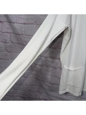 Zenana Women's L/XL White Sweater with Front Pockets thumbnail 4