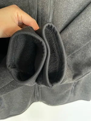 Patagonia Men’s worn wear Full Zip Fleece Jacket Black Gray Size Medium Very New thumbnail 4