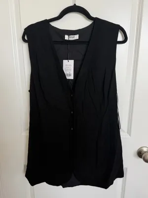 NWT Showpo OLIVIA TOP Longline Linen V Neck Back Tie Vest Top 14 thumbnail 2