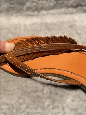Coach Deni Leather Feather Thong Sandals Cognac Brown Boho Resort Flat Flip Flop thumbnail 4