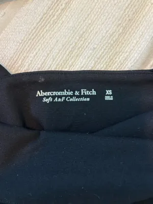 Abercrombie black tank thumbnail 3