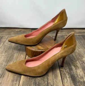 Escada Tan Suede Pointed Toe Pumps Patent Heel Accent Made in Italy Size 8.5 thumbnail 1