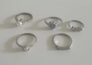 Bundle of rings jewelry thumbnail 1