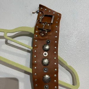 Topaz Brown Genuine Leather Studded Made in Italy Vintage Belt thumbnail 3