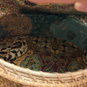 Woven Rattan Crossbody Bag Oval Basket Purse Leather Strap Boho Batik Lined thumbnail 8