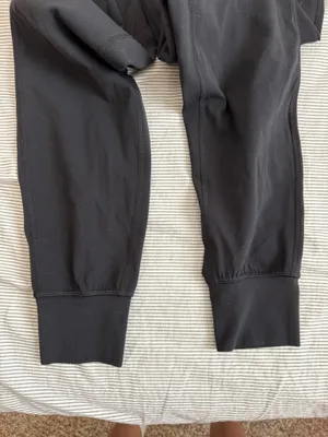 Lululemon Align Joggers thumbnail 5