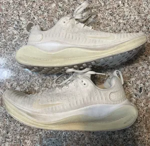 Women's Nike ReactX Infinity Run 4 Tennis Shoes thumbnail 4