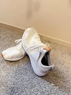 New Balance White Tennis Shoes thumbnail 2