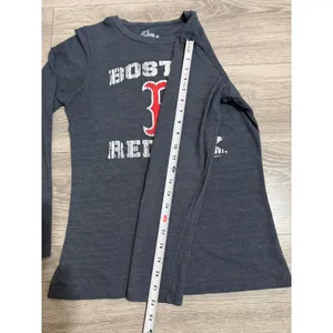 5th & Ocean Boston Red Sox Long Sleeve Graphic Tee XL Slim Fit Charcoal Gray Womens Baseball thumbnail 6