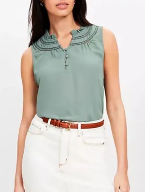 Loft Cutout Ruffle Neck Shell Green Large NWT IN PACKAGE thumbnail 1
