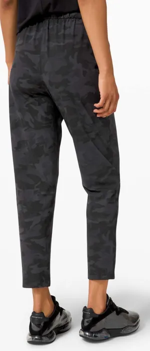 Lululemon Keep Moving Pant 7/8 High-Rise Incognito Camo Multi Grey Size 6 NWOT thumbnail 14