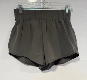 NWT grey Halara athletic shorts thumbnail 1