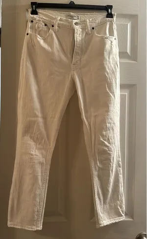 Abercrombie Skinny High-Rise thumbnail 1