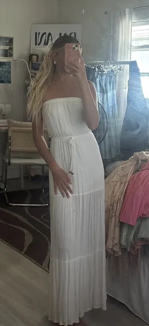 Strapless Long White Beach Dress Size XS thumbnail 1