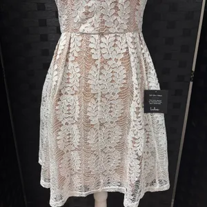 NWT Lulus All‎ of My Heart White Lace Skater Dress Small Bride Cocktail Grad thumbnail 3