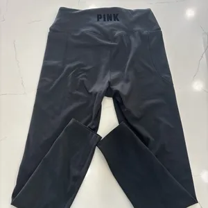 Victoria secrets Black High-Waisted Leggings size M in black with side pockets thumbnail 4