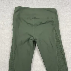Alo Yoga High Waist Moto Leggings Womens XS Olive Green Pintuck Mesh 27" thumbnail 8