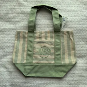 Trader Joe’s Green Striped Mini Tote 2026 thumbnail 2