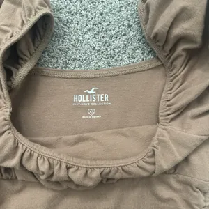 Hollister top thumbnail 2