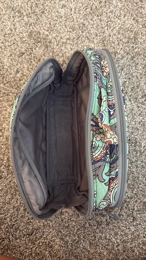 Vera Bradley Makeup Bag thumbnail 6