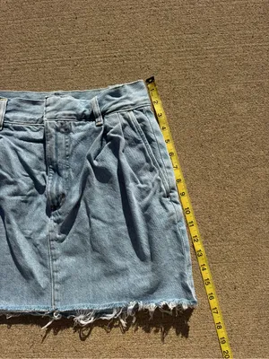 Agolde Becker XS 25 Denim High Rise Mini Skirt Light Wash Pleated Tailgate SEC thumbnail 5
