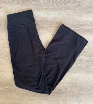 Old Navy Flare Pants High-Rise thumbnail 1
