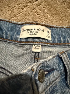 Abercrombie & Fitch Jean Shorts The Mom Short High Rise Size 29 / 8 Curve Love thumbnail 2