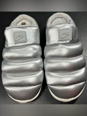 Nike Women's Size 8 Burrow SE NA Metallic Silver Slippers FZ7940-001 thumbnail 3