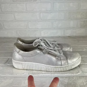 Gabor Platform Sneakers Womens 8 Silver Leather Metallic Lace Up Zip Comfort thumbnail 11