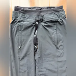 Lululemon Runderful Pant - size 2 thumbnail 3